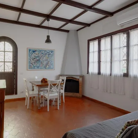 Borgo Pio Holiday-2